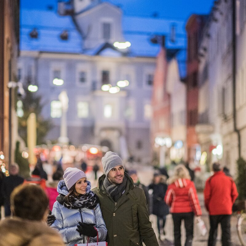 Pulsierendes Herz des Pustertals die Stadt Bruneck 💙